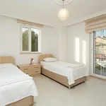 Vila Kubra *